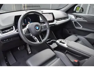 Foto 18 van BMW X1 sDrive20i | M sport | Electr. trekhaak | Leer | ACC