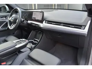 Foto 20 van BMW X1 sDrive20i | M sport | Electr. trekhaak | Leer | ACC