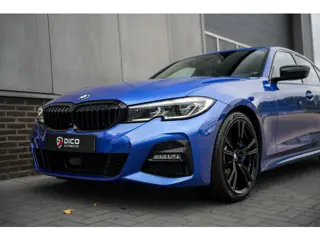 Foto 12 van BMW 3-serie 320i 184 pk High Executive M-Sport / Laser/ Pano-Dak/ ACC/ 360° Camera/ HUD/ H&K/ Keyles
