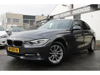 Foto 11 van BMW 3-serie 316i High Executive | Airco | Cruise Control | Elec ramen | Stoelverwarming | Parkeersen