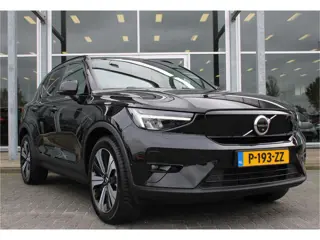 Foto 11 van Volvo XC40 232PK Recharge Ultimate 70 kWh | Schuif/kanteldak | H&K Audio | El. stoelen | Pilot Assis
