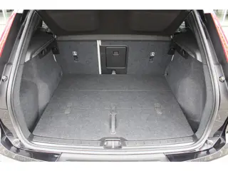Foto 14 van Volvo XC40 232PK Recharge Ultimate 70 kWh | Schuif/kanteldak | H&K Audio | El. stoelen | Pilot Assis