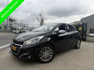 Foto 12 van Peugeot 208 1.6 HDI Allure Navi|Clima|Lagekm|Cruise|Sensoren