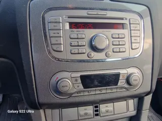 Foto 19 van Ford Focus 1.8 Titanium Flexi Fuel