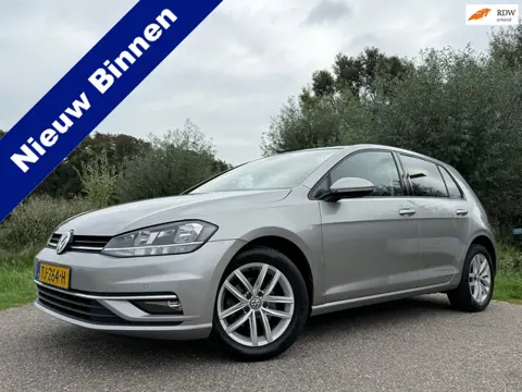 Volkswagen Golf 1.0 TSI Automaat | Camera | Apple CarPlay/Android Auto | Clima |Origineel Nederlands