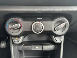 Foto 11 van Kia Picanto 1.0 DPi DynamicLine | Cruise control | Airco | Apple Carplay | Android Auto |