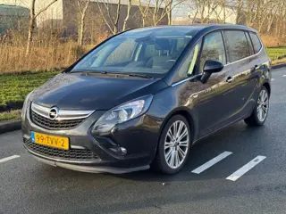 Opel Zafira Tourer 1.4 Cosmo 7p. / AIRCO / NAP / PANO