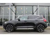 Foto 30 van Volvo XC40 T3 164PK Automaat Inscription | Styling Kit | 360 Camera | 21" LM Velgen | Verw. Voorstoe