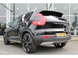 Foto 19 van Volvo XC40 T3 164PK Automaat Inscription | Styling Kit | 360 Camera | 21" LM Velgen | Verw. Voorstoe