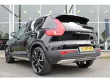 Foto 29 van Volvo XC40 T3 164PK Automaat Inscription | Styling Kit | 360 Camera | 21" LM Velgen | Verw. Voorstoe