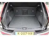 Foto 22 van Volvo XC40 T3 164PK Automaat Inscription | Styling Kit | 360 Camera | 21" LM Velgen | Verw. Voorstoe