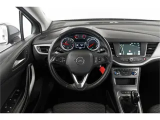 Foto 18 van Opel Astra Sports Tourer 1.2 Business Executive |Trekhaak|Applecarplay|Camera|6-versnellingen