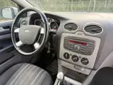 Foto 30 van Ford Focus Wagon 1.6 Trend - KOUDE AIRCO - APK 9/2027
