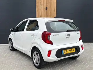 Foto 16 van Kia Picanto 1.0 CVVT EconomyPlusLine (bj 2018) Nieuw model/Airco!