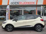Foto 28 van Renault Captur 0.9 TCe Dynamique BJ.2015 / Navigatie / Camera / Keyless / Climate Control / 1 Eigena