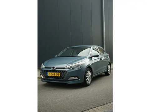 Hyundai i20 1.2 LP i-Drive Cool Airco/Pioscherm/5DRS