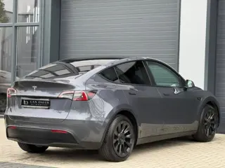 Foto 16 van Tesla Model Y Long Range AWD 75 kWh / WINTERPAKKET / FSD