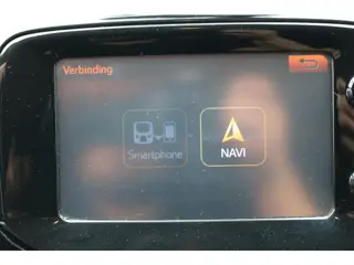 Foto 14 van Toyota Aygo 1.0 VVT-i x-cite Navigatie, Bi-Tone lak,