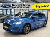 Foto 30 van Ford FOCUS Wagon EcoBoost Hybrid 125 pk ST Line X | Camera | El. a. klep | LED | Keyless entry | Nav