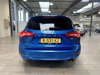 Foto 13 van Ford FOCUS Wagon EcoBoost Hybrid 125 pk ST Line X | Camera | El. a. klep | LED | Keyless entry | Nav