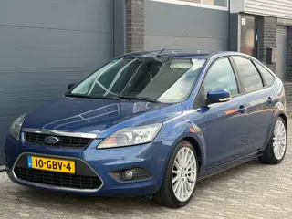 Foto 16 van Ford Focus 1.6 Titanium LEER NAVI CLIMA TREKHAAK APK