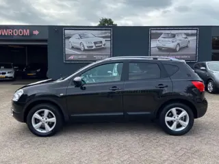 Nissan Qashqai 2.0 Tekna- Airco ecc - Cruise - Camera - Navi - Leer/stoelverwarming - Bluetooth/hand