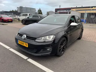 Volkswagen Golf 1.6 TDI R-LINE XENON/NAVI/CLIMA