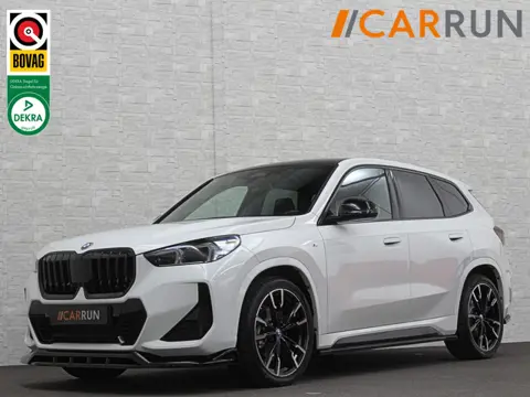 BMW iX1 30 313pk X-Drive M-Sport Performance | Adaptief Led | Sportstoelen | Keyless | 35390,= Exl. 