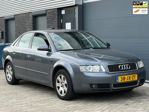 Audi A4 Limousine 2.0 CLIMA CRUISE APK