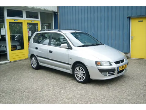 Mitsubishi Space Star 1.6i Instyle Avance Automaat, Airco, APK!!!