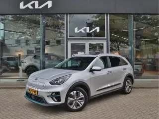 Kia e-Niro DynamicPlusLine 64 kWh | Stoelverwarming | Schuifdak | Trekhaak | LED | tot 10 jaar Garan