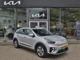 Foto 28 van Kia e-Niro DynamicPlusLine 64 kWh | Stoelverwarming | Schuifdak | Trekhaak | LED | tot 10 jaar Garan
