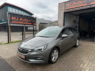 Foto 16 van Opel Astra Sports Tourer 1.0 Online Edition airco camera cruise control