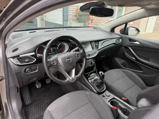 Foto 18 van Opel Astra Sports Tourer 1.0 Online Edition airco camera cruise control