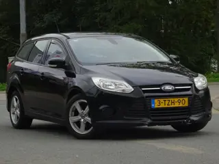 Foto 18 van Ford Focus Wagon 1.6 TDCI BJ2014 NAP/NAVI/AIRCO/CRUISE/PDC