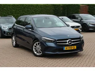 Mercedes-Benz B-Klasse 180 Advantage / Camera / Bruin Leder / Matrix LED / 17'' / CarPlay / Virtual 