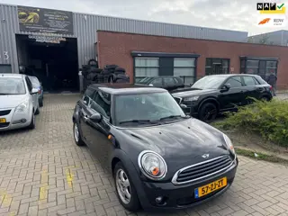 Mini 3-Deurs 1.4 One R56 Nieuwe APK Nieuwe Ketting Airco 2de EIGENAAR