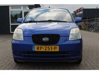 Foto 13 van Kia Picanto 1.1 LX