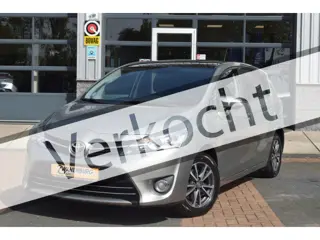 Toyota Verso 1.8 VVT-i Business Navi Airco Panodak Camera Km 134.200!!