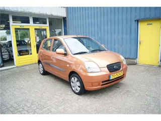 Foto 14 van Kia Picanto 1.0 LXE, Nieuwe APK!!! (bj 2004)
