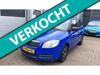 Skoda Fabia 1.2 Go 5DR 2009-Navi-Airco-New APK