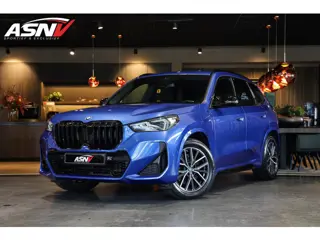 BMW X1 XDrive30e, 326 PK, M/Sports/Pakket, Driving Assistant Plus, Head/Up, Keyless, M/Onderstel, 20
