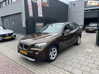 BMW X1 SDrive18i Executive 3e Eigenaar! Airco Navi PDC NAP APK