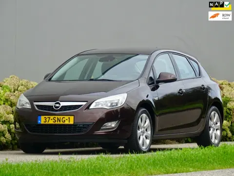 Opel Astra 1.4 Turbo Edition | Navigatie | NL | NAP | Trekhaak |
