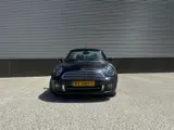 Foto 24 van Mini Cabrio 1.6 cooper cabrio highgate/navi/climaat-control/LM-velgen/alarm/sound-system/windscherm/