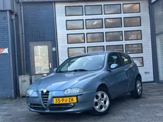 Alfa Romeo 147 1.6 T.Spark Veloce Distinctive | Airco | CarPlay | APK 09-2027