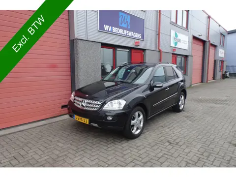 Mercedes-Benz M-Klasse 320 CDI 4 matic airco navi lkw / van 3500 kg trekhaakgewicht