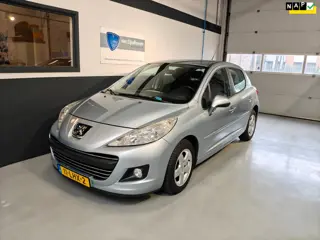 Peugeot 207 1.4 VTi Style