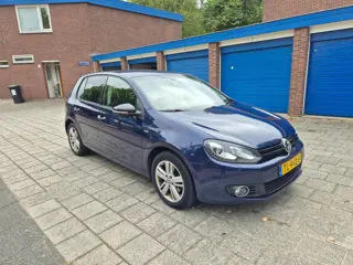 Volkswagen Golf 1.2 TSI Highline BlueMotion