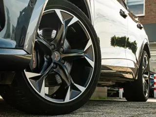 Foto 15 van CUPRA Formentor 1.4 e-Hybrid VZ Performance SCHAALSTOELEN CAMERA 19 INCH  BLACK OPTIC